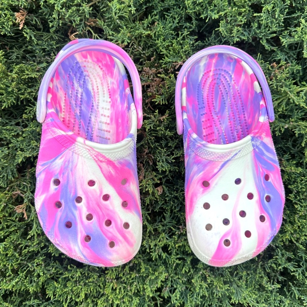 CROCS KIDS CLASSIC MARBLED TYE DYE CLOGS Little Girl Size J1 Pink Crush/Purple - Picture 3 of 12